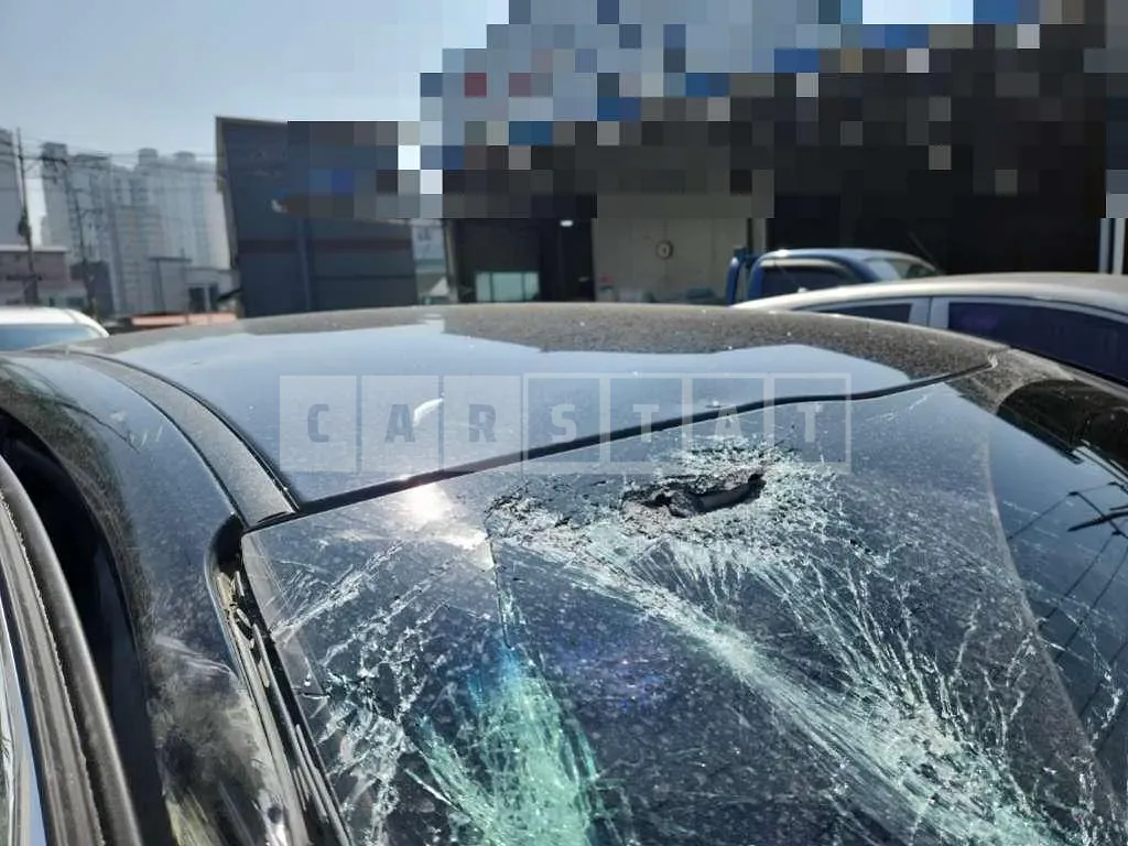 Photo 2 of 33: 2018 Kia K7 2.4 — Korean insurance auction