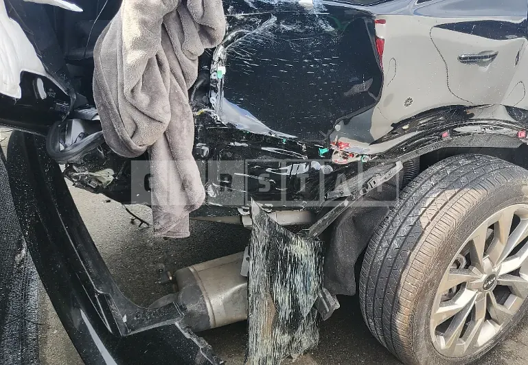 Photo 2 of 14: 2022 Kia Sorento, VIN KNARF81FGNA132312 — Korean insurance auction