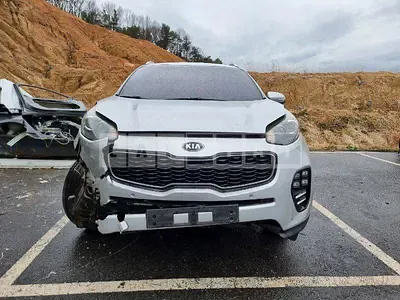 Photo 1 of 20: 2016 Kia Sportage, VIN KNAPR813BGK009658 — Korean insurance auction