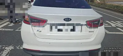 Photo 1 of 5: 2015 Kia K5 2.0 (Hybrid) — Korean insurance auction
