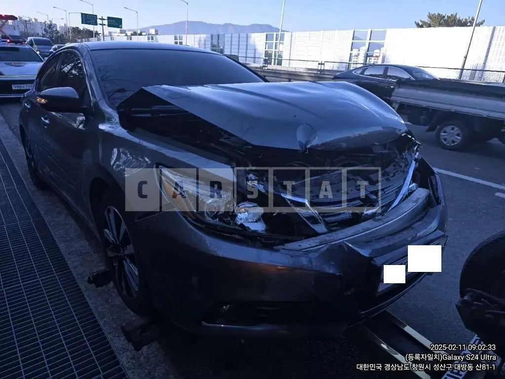 Photo 2 of 16: 2018 Nissan Altima 2.5, VIN 1N4AL3AP2JC137715 — Korean insurance auction