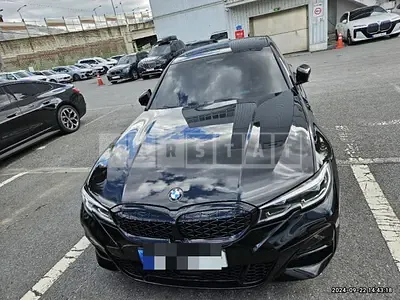 Photo 1 of 26: 2022 BMW 320i — Korean insurance auction