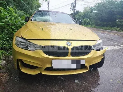 Photo 1 of 23: 2015 BMW M4 Coupe — Korean insurance auction
