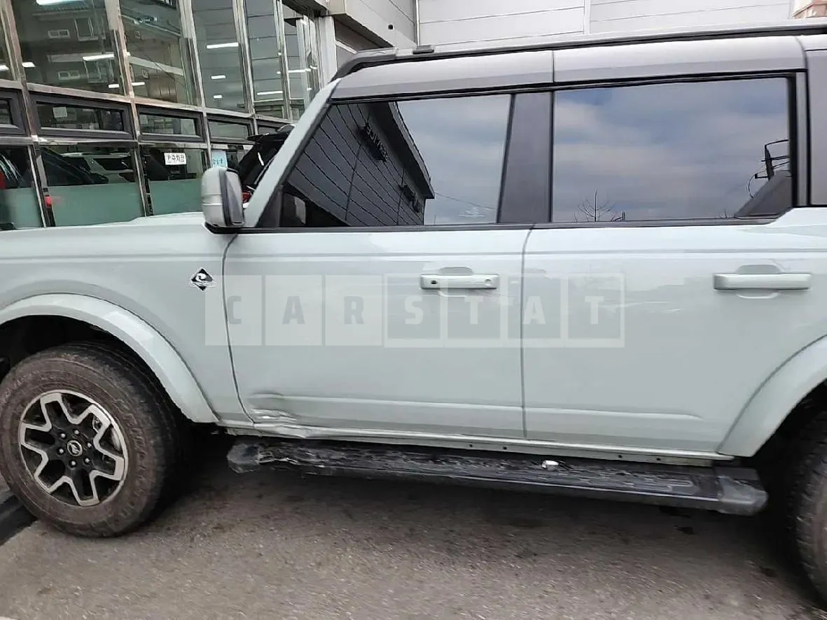 Photo 2 of 13: 2023 Ford Bronco 2.7 — Korean insurance auction