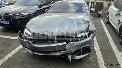 Photo 1 of 37: 2017 BMW 520d — Korean insurance auction