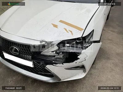 Photo 1 of 27: 2015 Lexus ES300h, VIN JTHBW1GG2F2094586 — Korean insurance auction