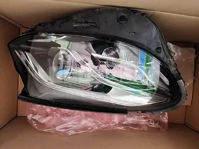Photo 1 of 10: 2018 Mercedes-Benz (parts) E220 d Light — Korean insurance auction