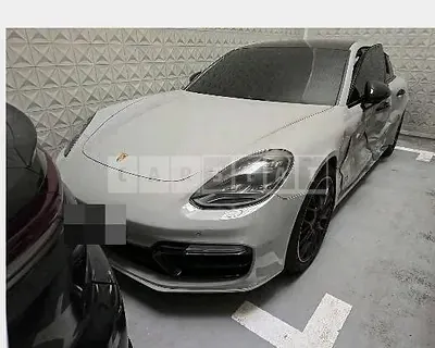 Photo 1 of 42: 2020 Porsche Panamera GTS — Korean insurance auction