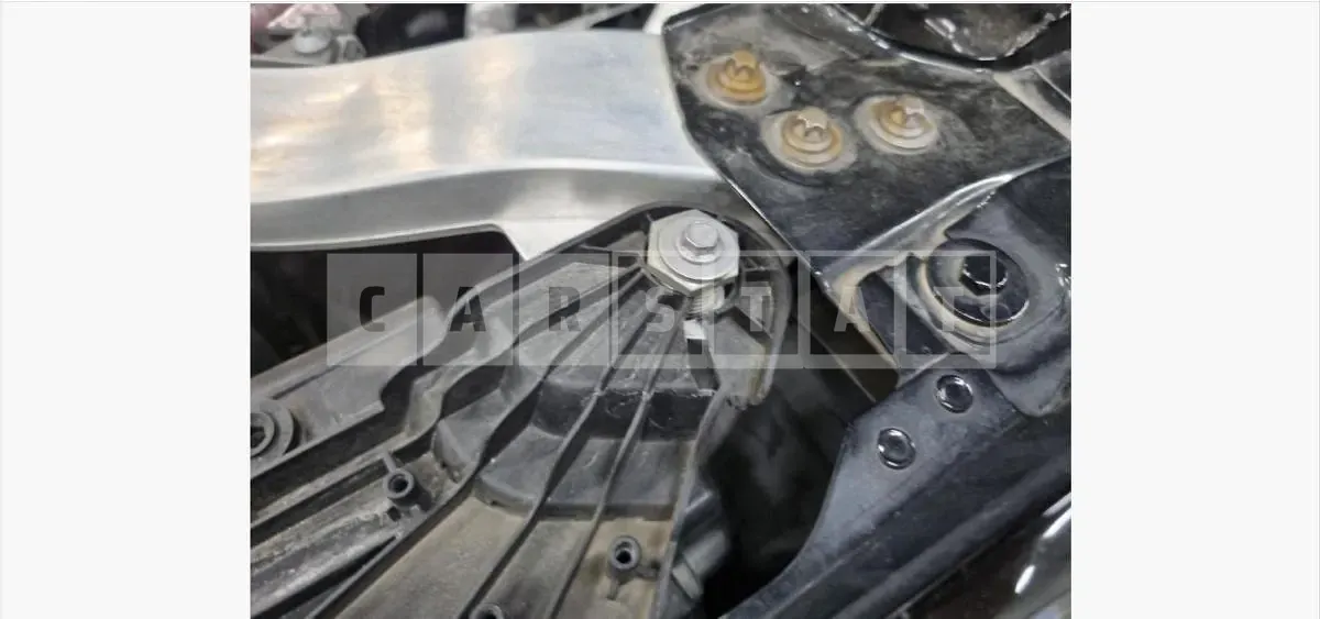 Photo 2 of 3: 2021 Mercedes-Benz (parts) E350 Light — Korean insurance auction