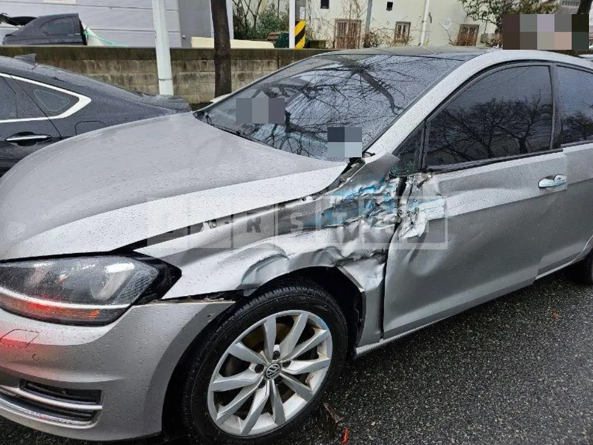 Photo 2 of 7: 2015 Volkswagen Golf 2.0 TDI BMT, VIN WVWZZZAUZFW251447 — Korean insurance auction
