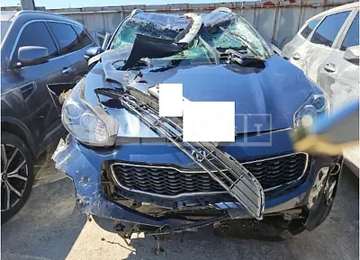 Photo 1 of 39: 2017 Kia Sportage — Korean insurance auction
