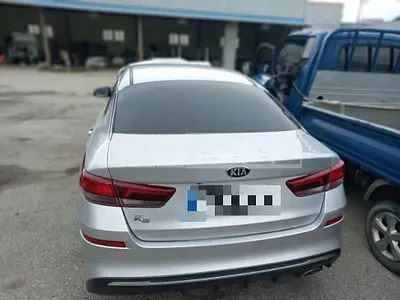 Photo 1 of 9: 2019 Kia K5 2.0(LPG) — Korean insurance auction