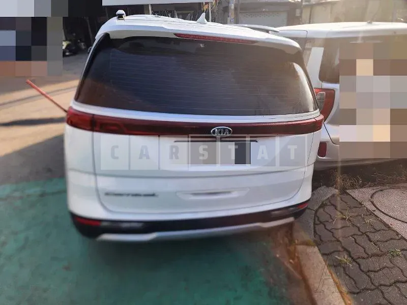 Photo 2 of 41: 2021 Kia Carnival 2.2, VIN KNANB81BBMS097094 — Korean insurance auction