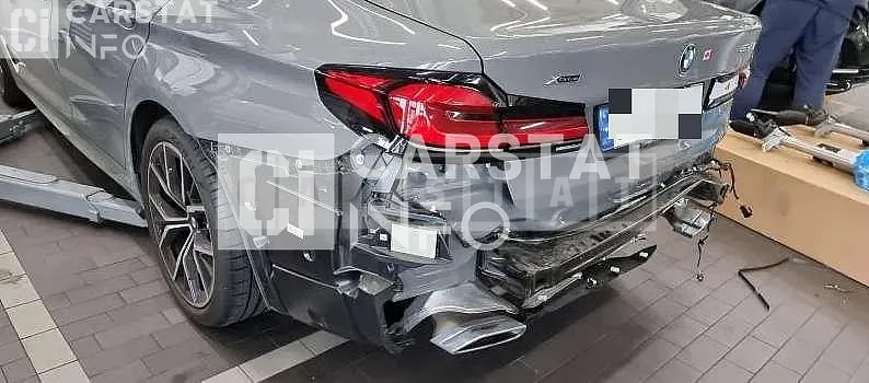 Photo 2 of 24: 2022 BMW 530i xDrive, VIN WBA31BJ0XNWX59390 — Korean insurance auction