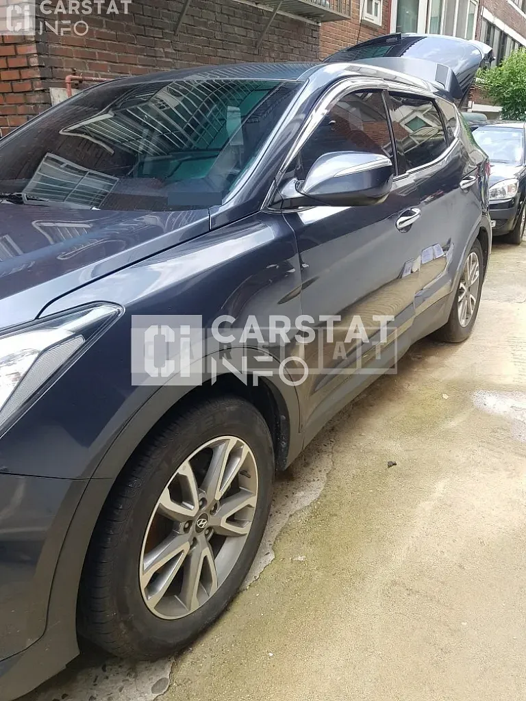 Photo 3 of 3: 2014 Hyundai Calm Santa Fe 2.0 — Korean insurance auction