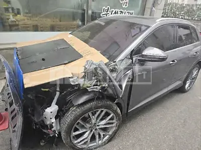 Photo 1 of 23: 2025 Audi Q4 45 e-tron — Korean insurance auction