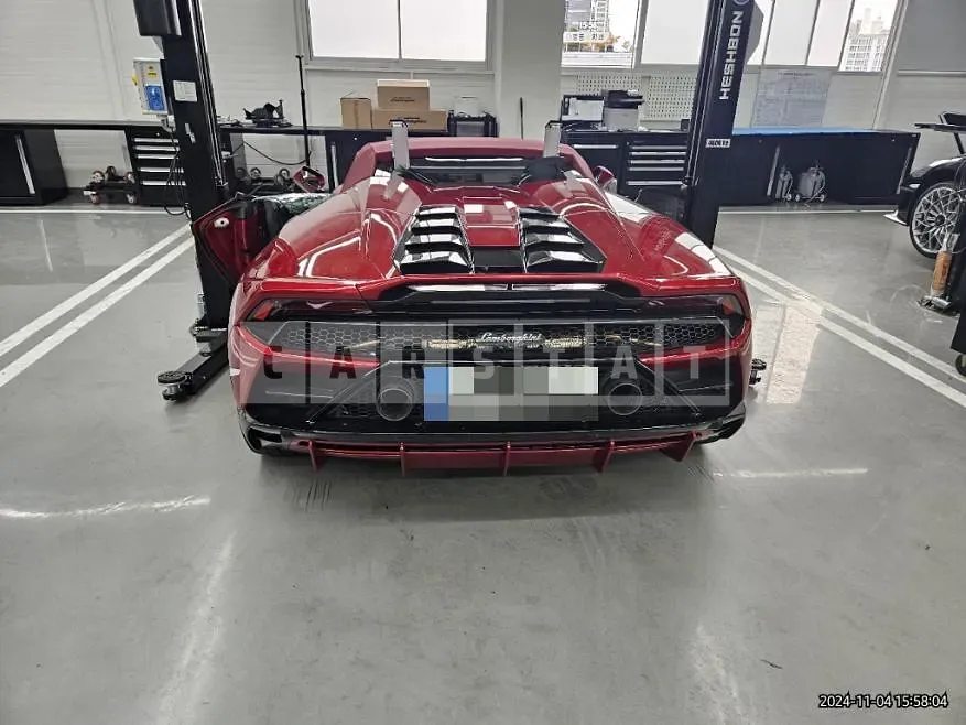 Photo 2 of 49: 2020 Lamborghini Huracan Evo Spyder — Korean insurance auction
