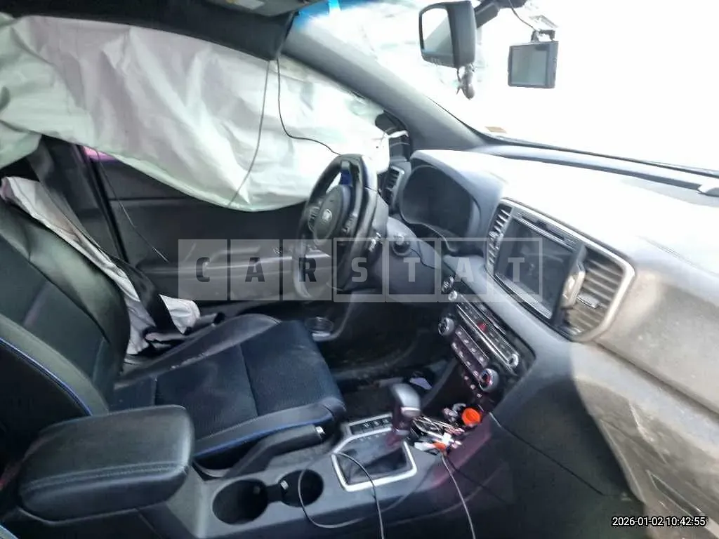 Photo 2 of 24: 2016 Kia Sportage — Korean insurance auction