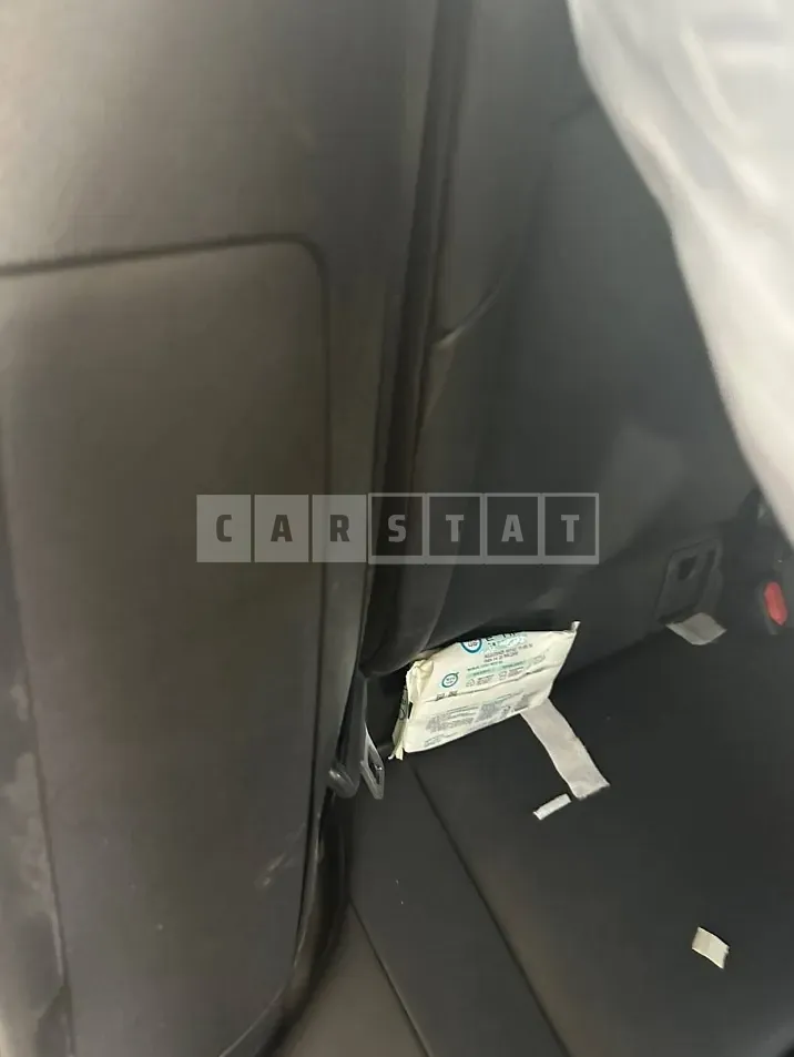 Photo 2 of 30: 2019 Lexus UX250h, VIN JTHY6JBH3K2002938 — Korean insurance auction