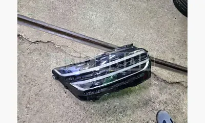 Photo 1 of 6: 2023 Genesis (parts) GV70 Headlamp — Korean insurance auction