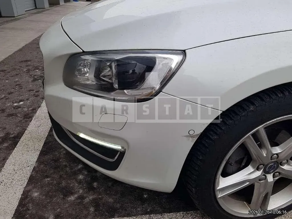 Photo 2 of 12: 2017 Volvo S60D4 — Korean insurance auction