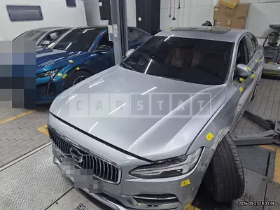 Photo 1 of 21: 2018 Volvo S90T5 — Korean insurance auction