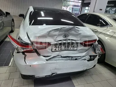 Photo 1 of 13: 2019 Toyota Camry, VIN JTNB11HK7K3093923 — Korean insurance auction