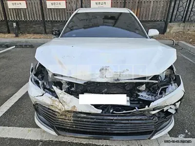 2023 Toyota Camry Hybrid LE