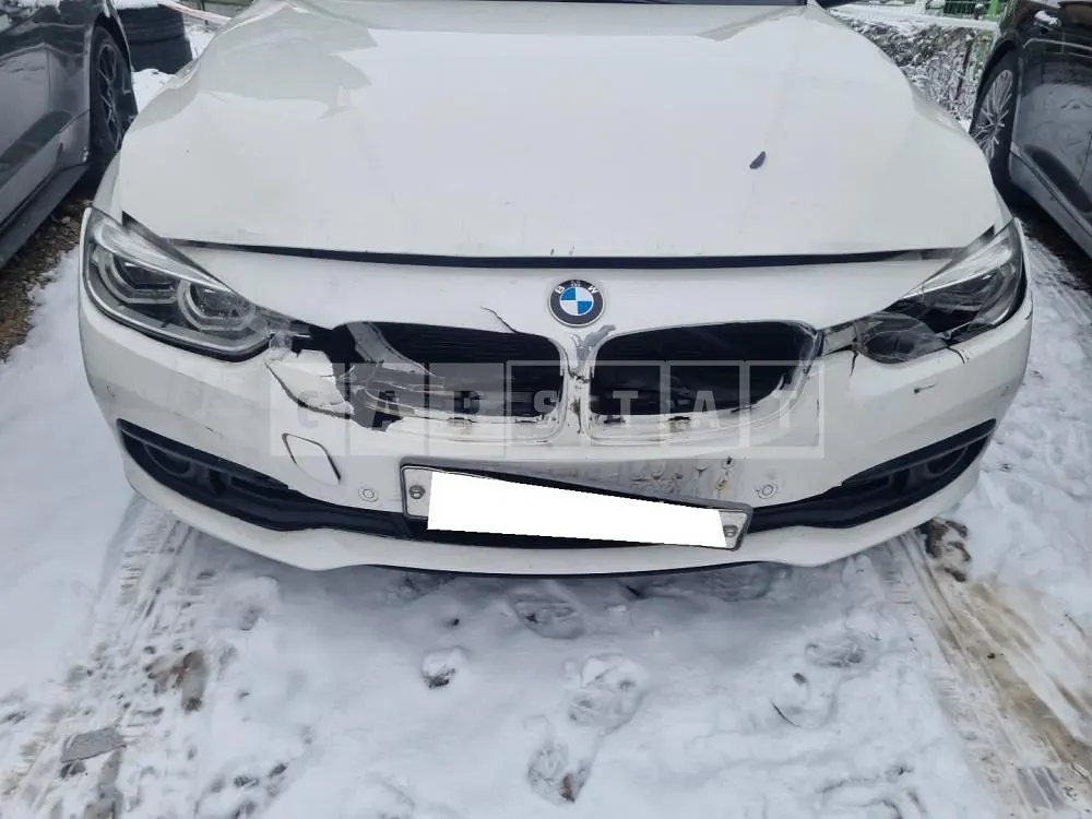 Photo 2 of 24: 2016 BMW 320d, VIN WBA8C5103GK642486 — Korean insurance auction