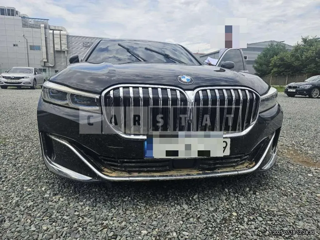 Photo 2 of 17: 2022 BMW 730Ld xDrive — Korean insurance auction