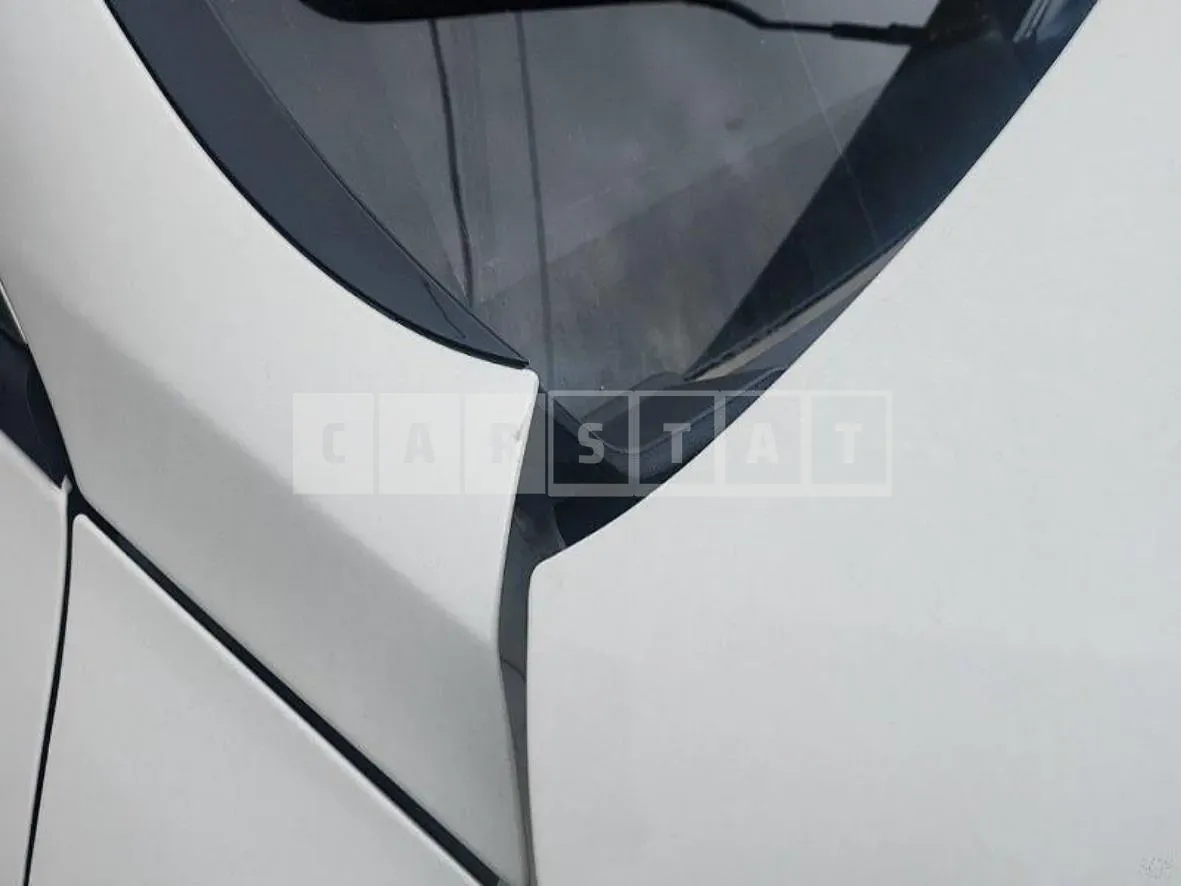 Photo 2 of 22: 2023 Kia K5 2.0 — Korean insurance auction
