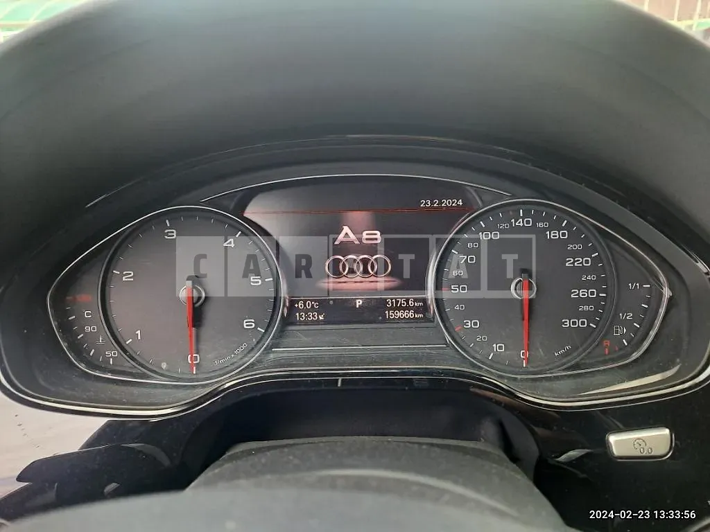 Photo 2 of 28: 2015 Audi A8L 50 TDI quattro, VIN WAUZZZ4H9FN027451 — Korean insurance auction