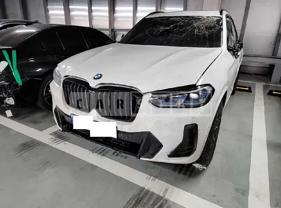 Photo 2 of 33: 2022 BMW X3 xDrive 20i, VIN WBA31DP00N9N40360 — Korean insurance auction
