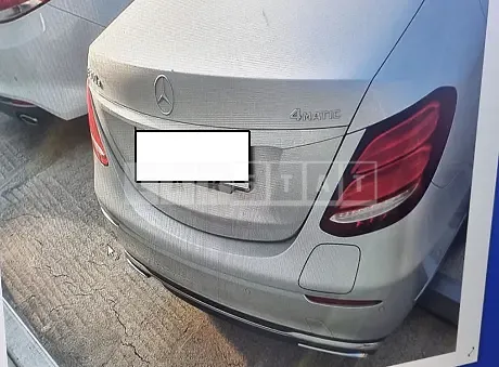 Photo 2 of 50: 2020 Mercedes-Benz E300 e 4Matic, VIN W1KZF5EB5LA841295 — Korean insurance auction