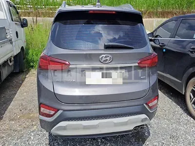 Photo 1 of 15: 2020 Hyundai Santa Fe TM 2.0 (4WD) — Korean insurance auction