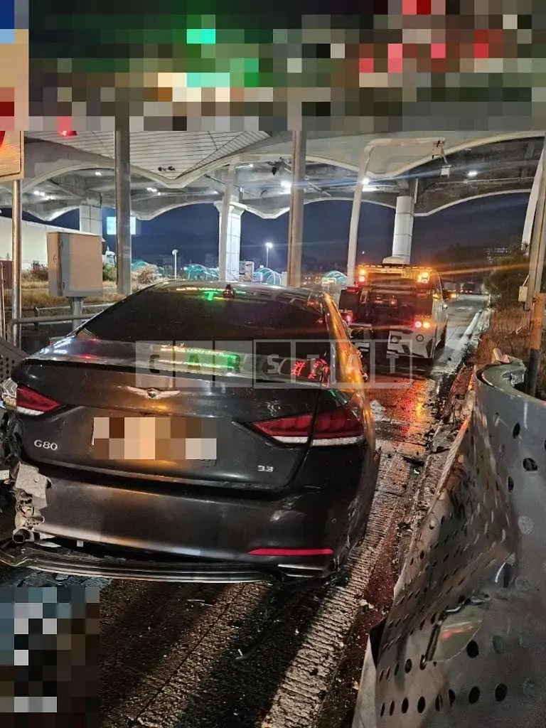Photo 2 of 10: 2019 Genesis G80 — Korean insurance auction