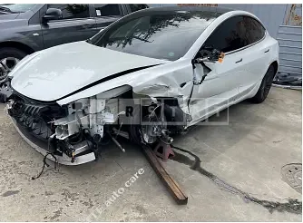 Photo 2 of 10: 2020 Tesla Model 3 Long Range, VIN 5YJ3E1EB8LF749715 — Korean insurance auction