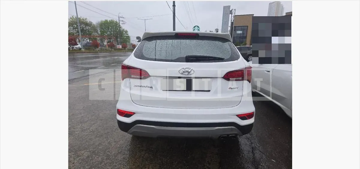Photo 2 of 6: 2015 Hyundai Santa Fe DM — Korean insurance auction