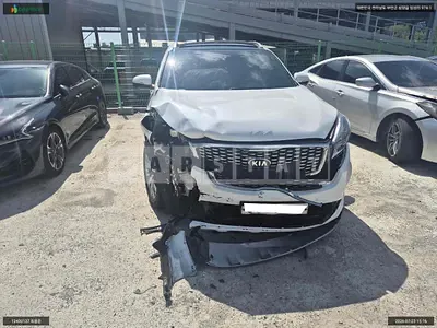 Photo 1 of 12: 2018 Kia Sorento, VIN KNAPH81BBJA434468 — Korean insurance auction