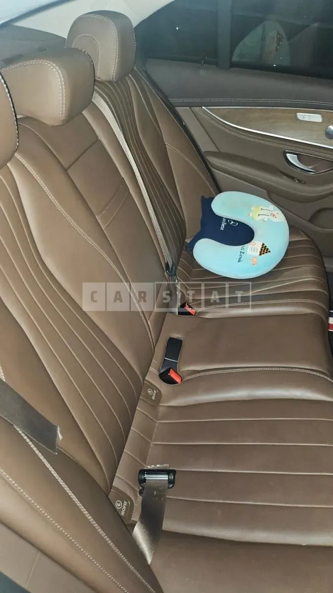 Photo 2 of 25: 2020 Mercedes-Benz E300 4Matic — Korean insurance auction
