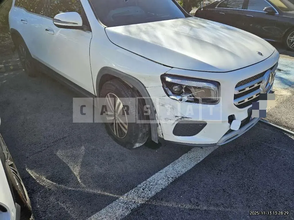 Photo 2 of 6: 2021 Mercedes-Benz GLB200 d — Korean insurance auction