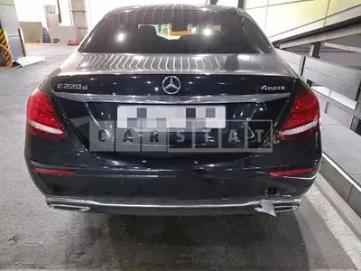 Photo 1 of 24: 2019 Mercedes-Benz E220 d 4Matic — Korean insurance auction