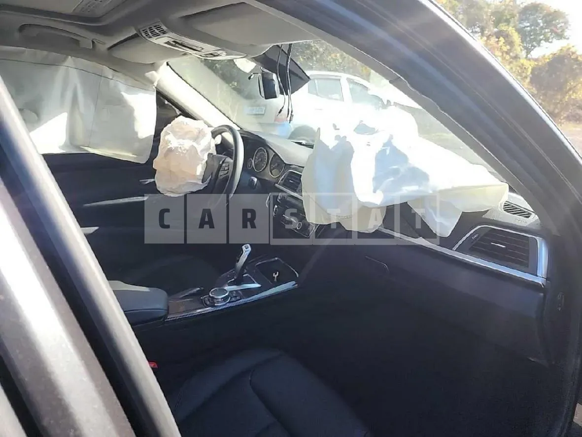 Photo 2 of 11: 2016 BMW 320d — Korean insurance auction