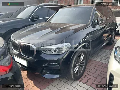Photo 1 of 33: 2021 BMW X3 xDrive 20i, VIN WBA51BG08M9H51482 — Korean insurance auction