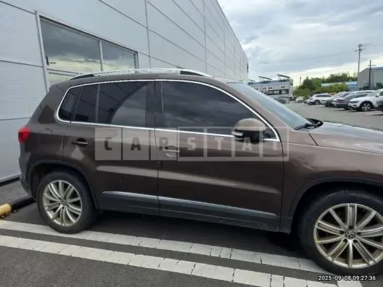 Photo 2 of 14: 2015 Volkswagen Tiguan 2.0 TDI Blue Motion — Korean insurance auction