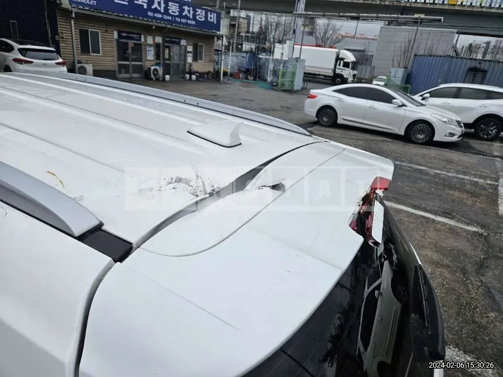 Photo 2 of 19: 2020 Kia Sorento, VIN KNAPH81ABLA627223 — Korean insurance auction