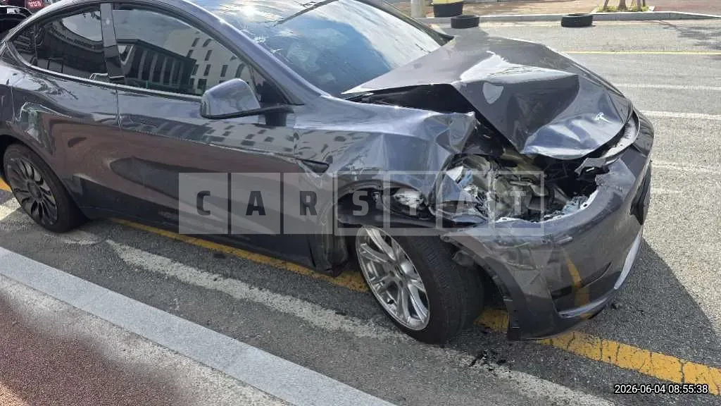 Photo 2 of 8: 2023 Tesla Model Y RWD — Korean insurance auction
