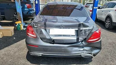 Photo 1 of 13: 2017 Mercedes-Benz E220d, VIN WDDZF0EB0HA150766 — Korean insurance auction