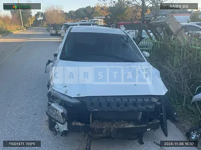 Photo 1 of 12: 2019 Hyundai Kona, VIN KMHK4815HKU300853 — Korean insurance auction