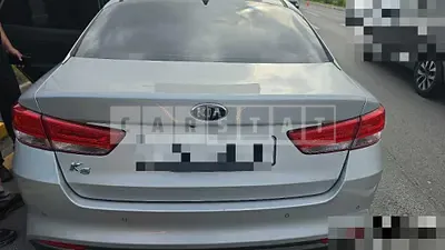 Photo 1 of 19: 2017 Kia K5 — Korean insurance auction